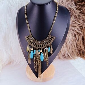 Beautiful southwestern style bib, Silvertone and blue metal fringe necklace
